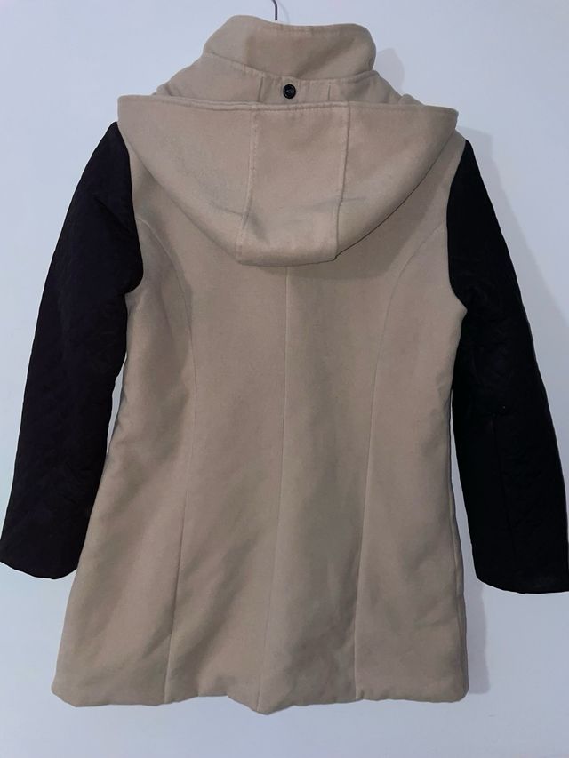 Chaqueta mujer beige y negra