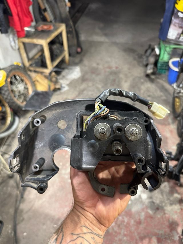 Marcador Cuentakilómetros KTM LC4 640 1999