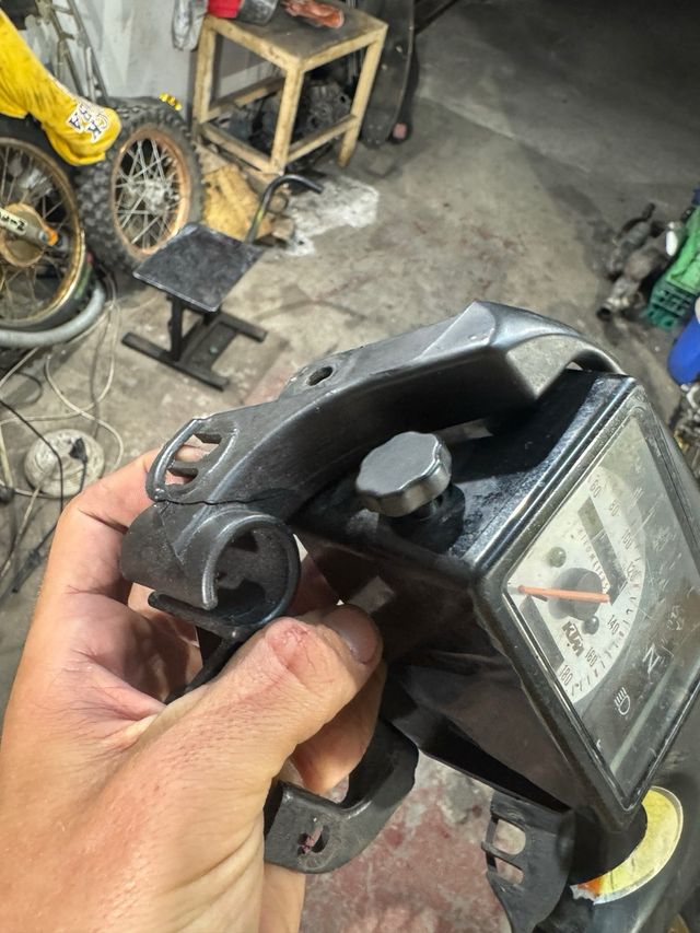 Marcador Cuentakilómetros KTM LC4 640 1999