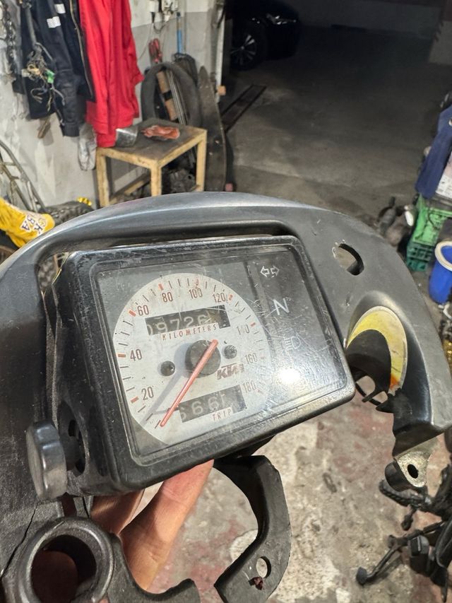 Marcador Cuentakilómetros KTM LC4 640 1999