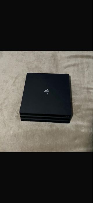 PS4 Pro 1TB + Mando Original + Cables -Juegos