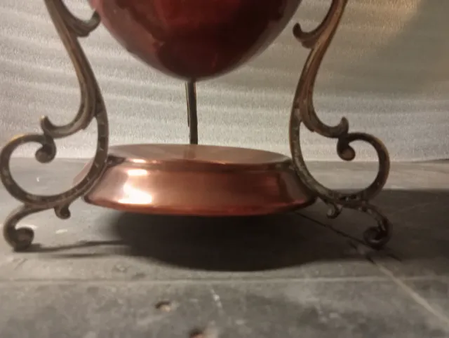 Bombonera antigua metal y bronce