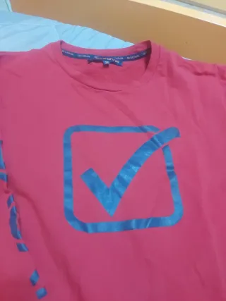 Maglia rossa ragazzo con stampa 16 anni givova