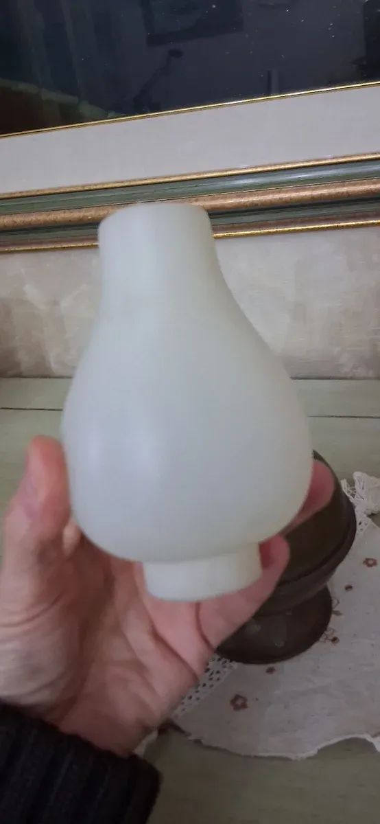 Lampada a olio vintage in ottone