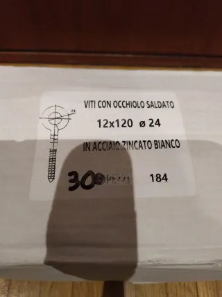 Tornillos para anclaje de andamios. 30 unidades.