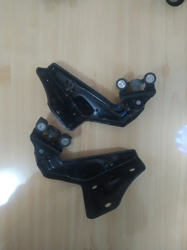 Soporte/ Guía Puerta Corredera Citroën Berlingo