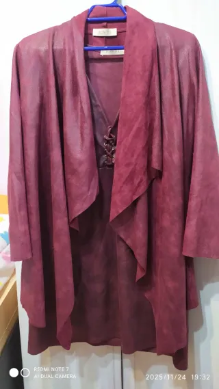 Conjunto Bus B1 vestido y chaqueta