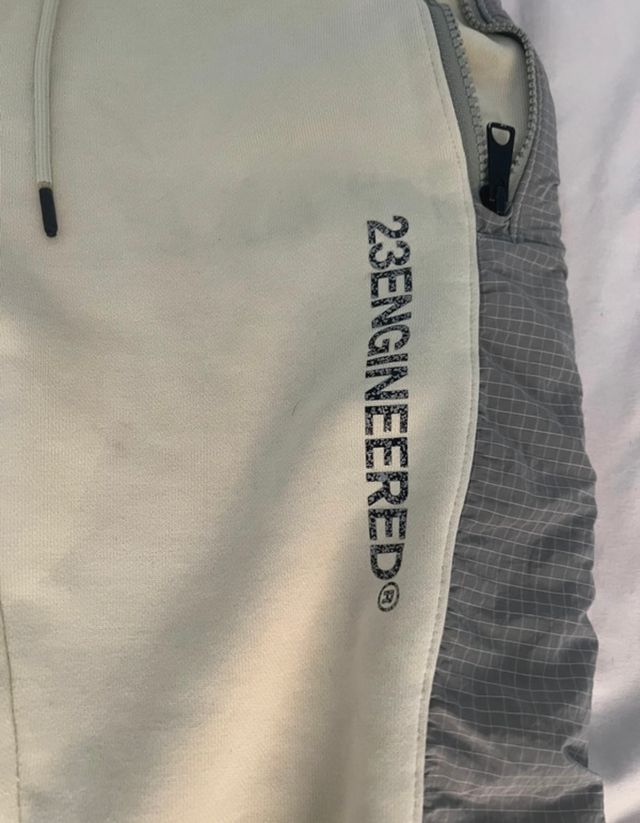 Pantalones Jordan 23 Engineered Beige/Gris