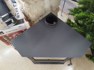 Estufa de leña rinconera 8kW
