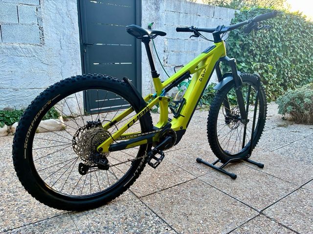 Bicicleta Cube Stereo Hybrid 144 HPC RACE talla M