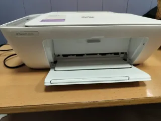 Impresora HP Gris y Blanca