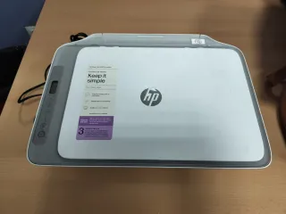 Impresora HP Gris y Blanca