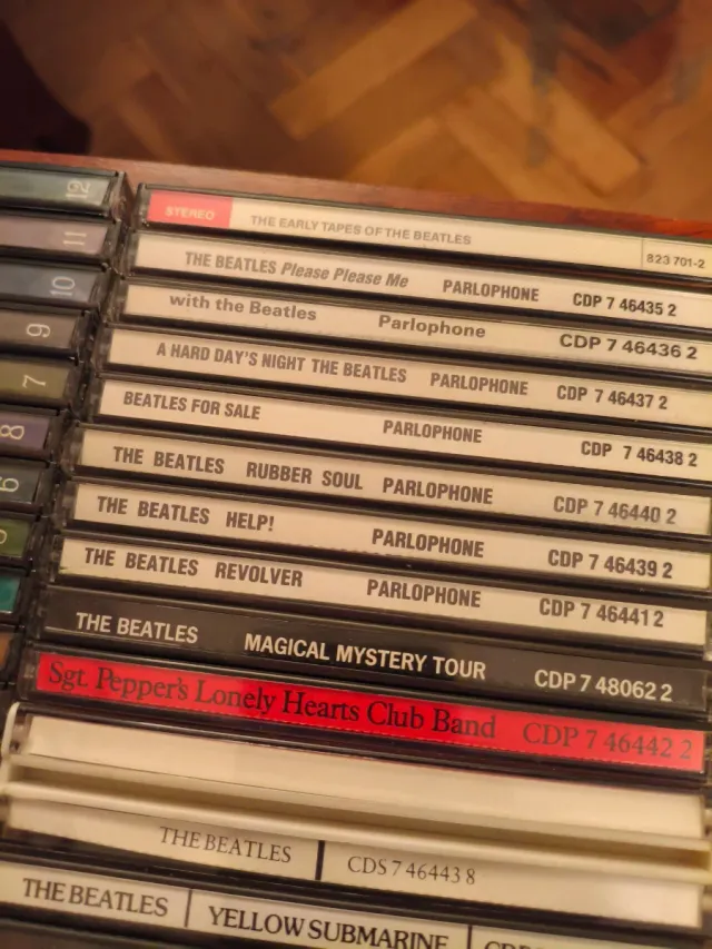 CDs música clásica y otros géneros