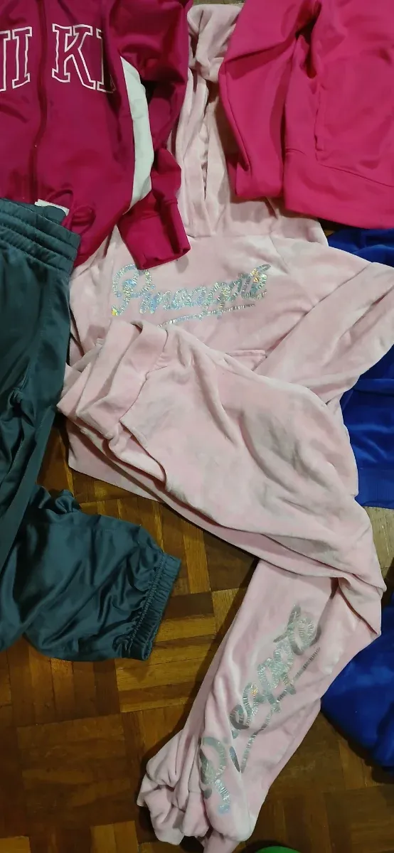 Conjunto deportivo Nike niña 8-9 años