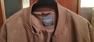 Cazadora antelina marrón Primark Talla L