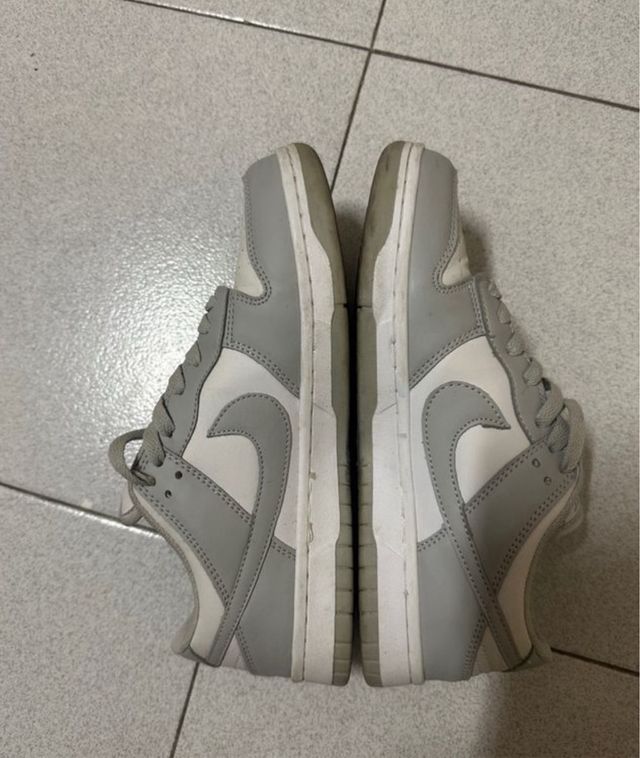 Nike Dunk Low Gris y Blanco Talla 42
