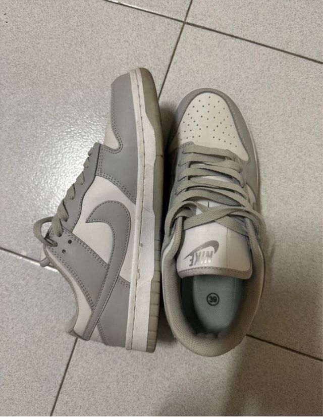 Nike Dunk Low Gris y Blanco Talla 42