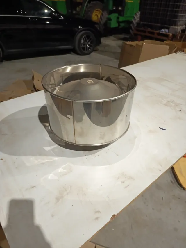 Sombrerete para chimenea de metal