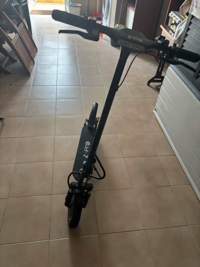 Patinete Eléctrico SMARTGYRO Z-PRO DGT