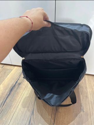 Mochila The North Face 30L Gris Negra