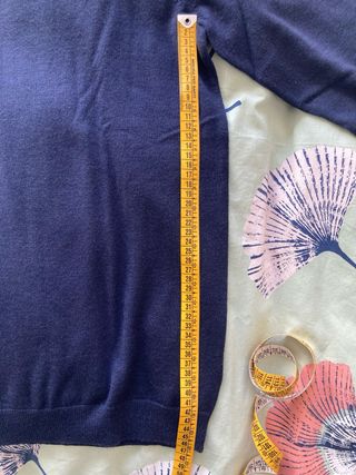 Set 2 maglioni girocollo V blu e beige