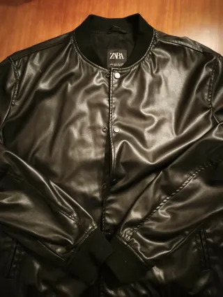 Cazadora polipiel Zara caballero XL