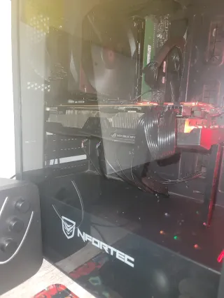 Cambio GTX 1080 Ti por otra gráfica