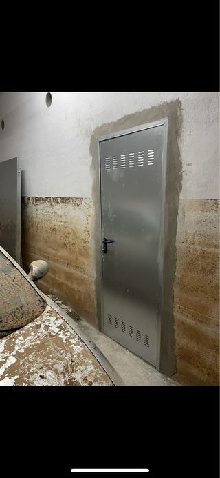 • Albañilería pintura y Reformas en general