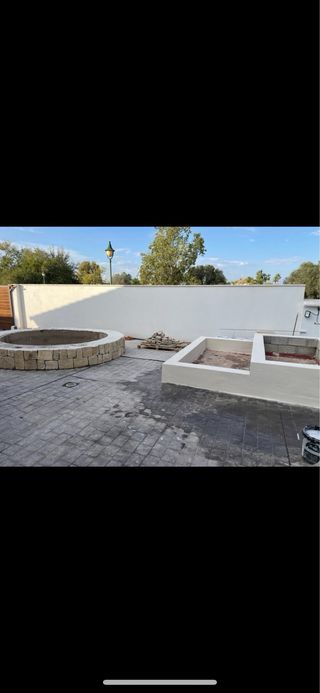 • Albañilería pintura y Reformas en general