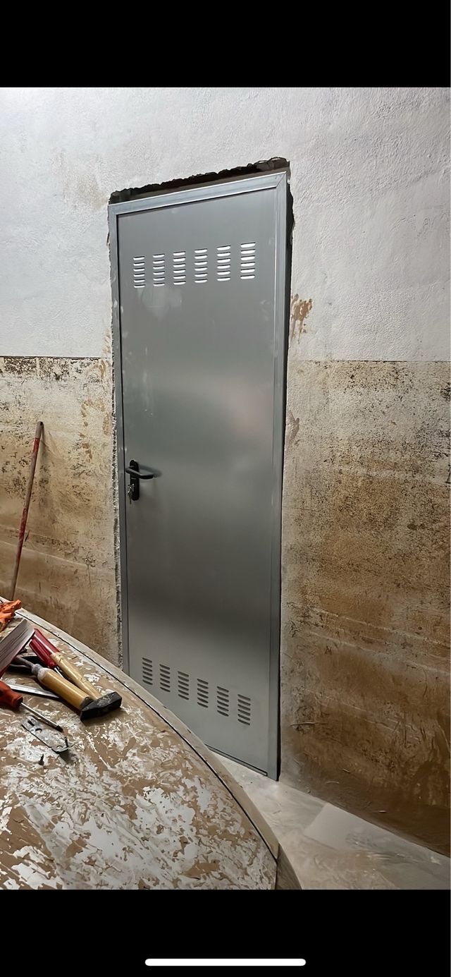 • Albañilería pintura y Reformas en general