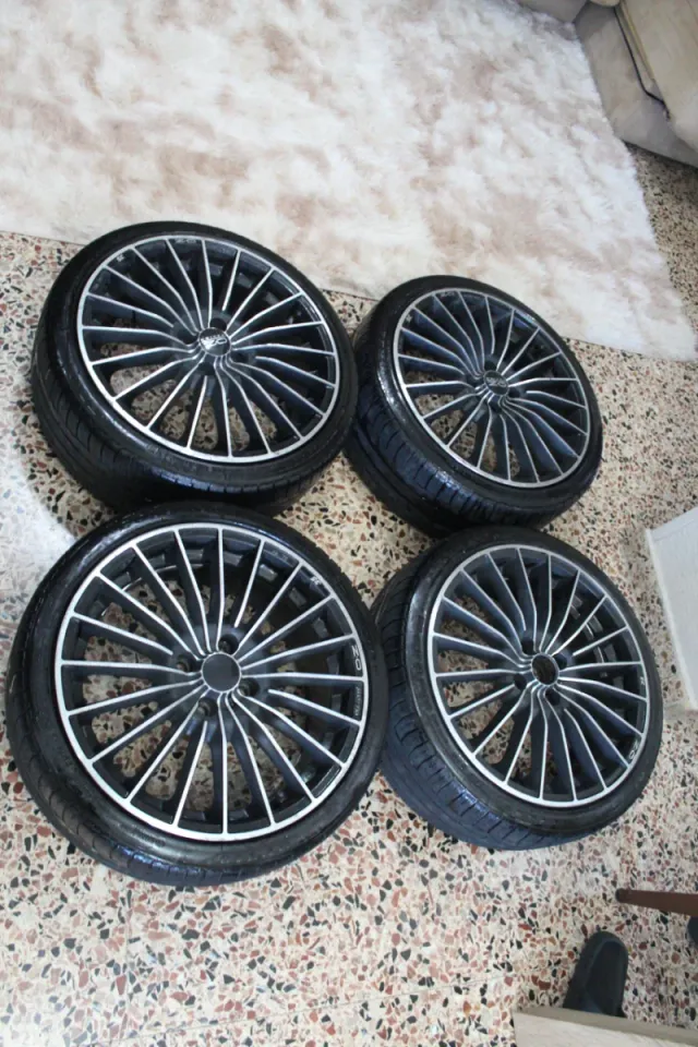 Llantas 17 OZ Racing 35 Aniversario