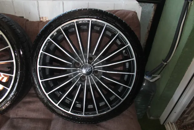 Llantas 17 OZ Racing 35 Aniversario