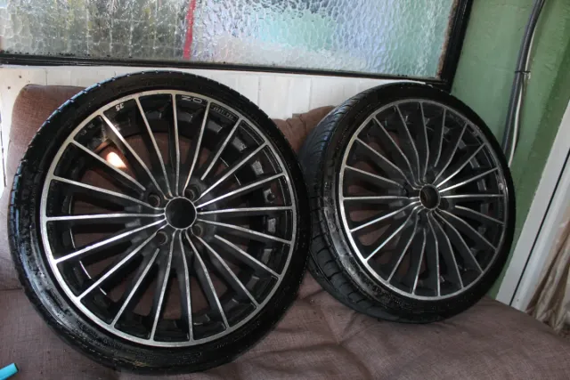 Llantas 17 OZ Racing 35 Aniversario