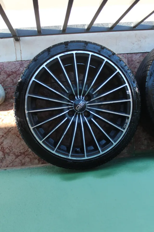 Llantas 17 OZ Racing 35 Aniversario