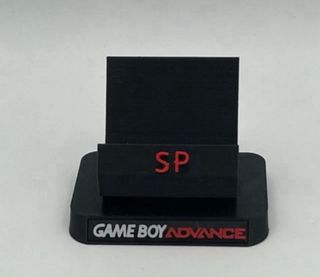 Supporto SP Game Boy Advance con lettere rosse