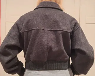 Chaqueta bomber Pull&Bear gris