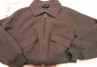 Chaqueta bomber Pull&Bear gris