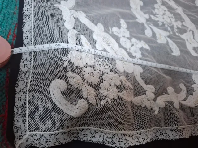 Manteletas Falleras Blancas