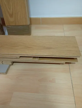 Suelo laminado AC5 8MM Modelo Roble