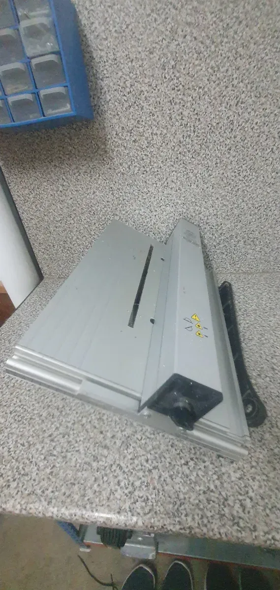 Ingletadora Virutex TM33W