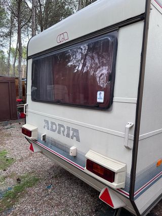 Caravana Adria Optima
