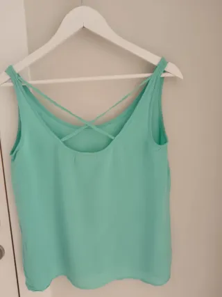 Camiseta tirantes verde agua