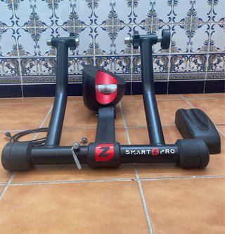 Rodillo de entrenamiento Smart Z Pro Cycle Bkool