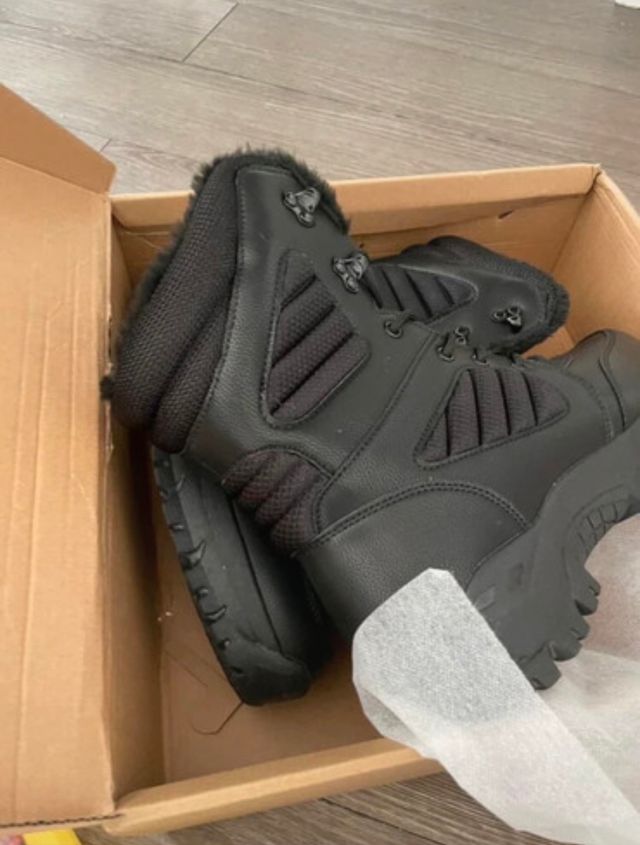 Botas de Nieve Negras con Forro Interior