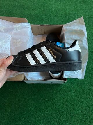 Adidas Superstar Negras Talla 38