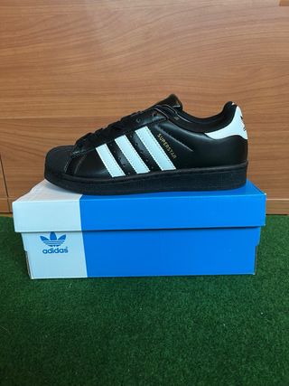 Adidas Superstar Negras Talla 38