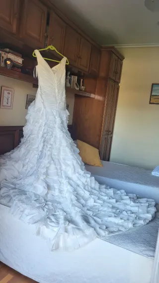 Vestido de Novia con Cancán
