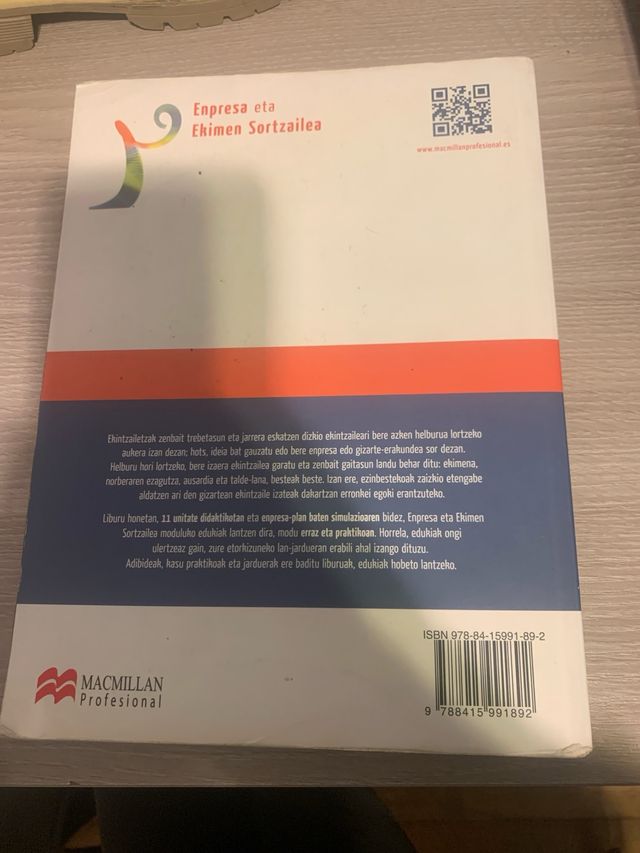 EIE Enpresa eta Ekimen Sortzailea 14