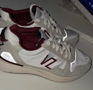 Botines VZ Rojos y Blancos