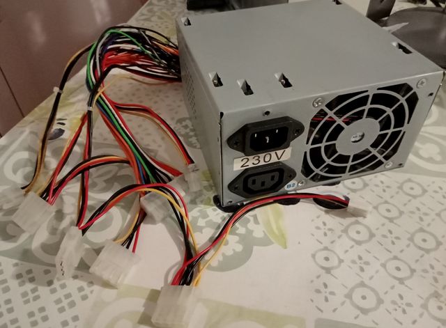 Fuente Alimentación PC 400W